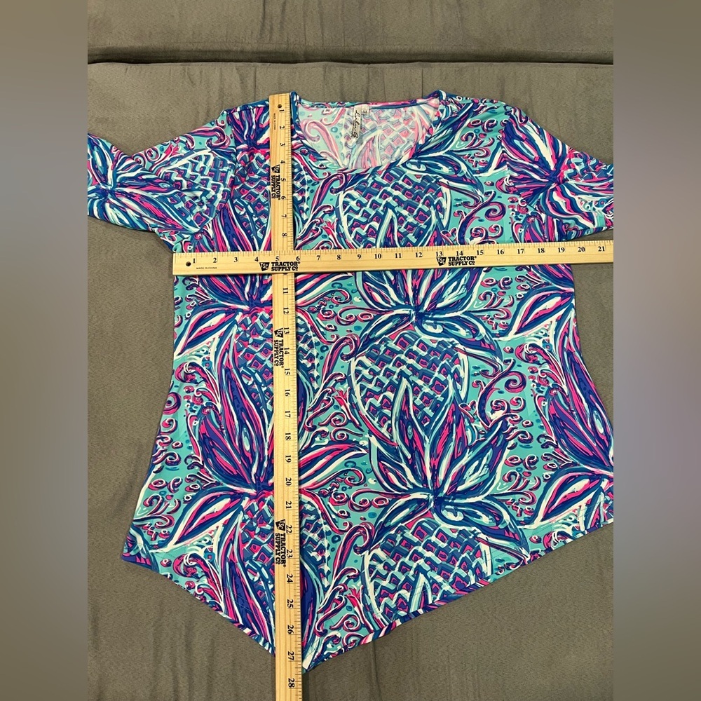 Lulu B Colorful Comfy Clothing Pineapple Shirt - sz Med - Picture 6 of 6